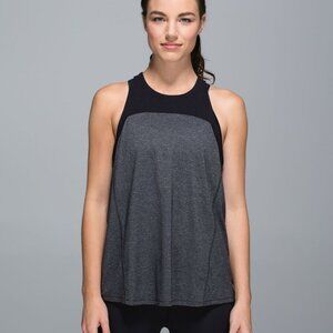 Lululemon Clip-In Tank Heathered Grey & Black Cycling Spin Tank Top Women's Sz 8